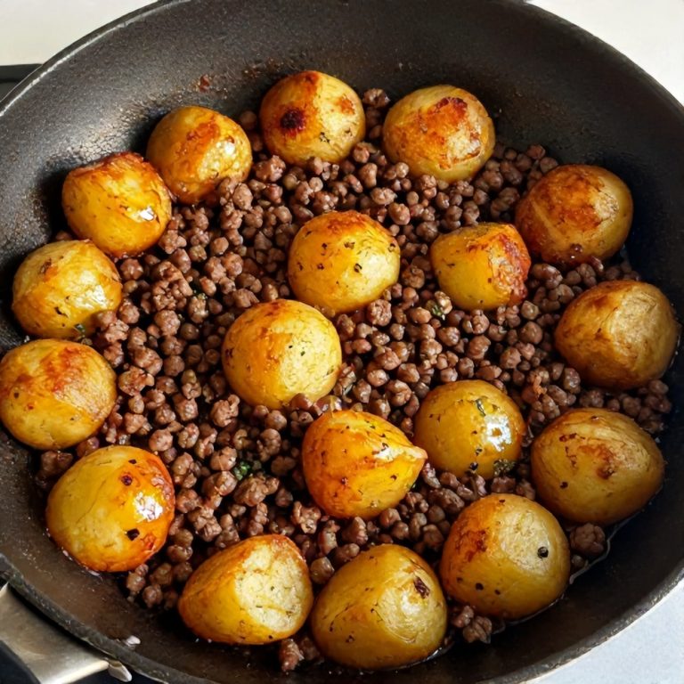 Easy Ground Beef and Potatoes Skillet
