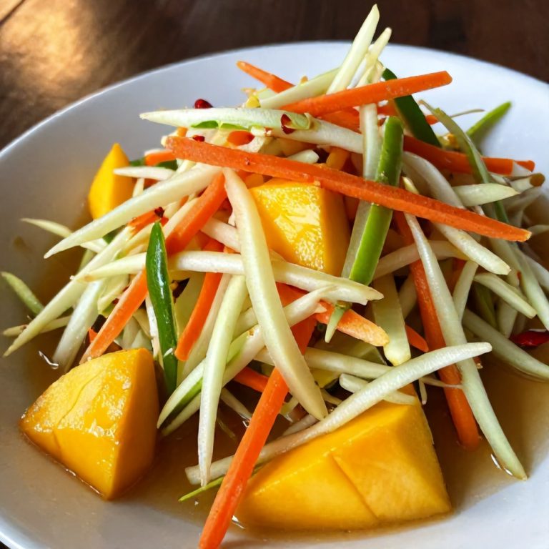 Fresh Thai Mango Green Papaya Salad