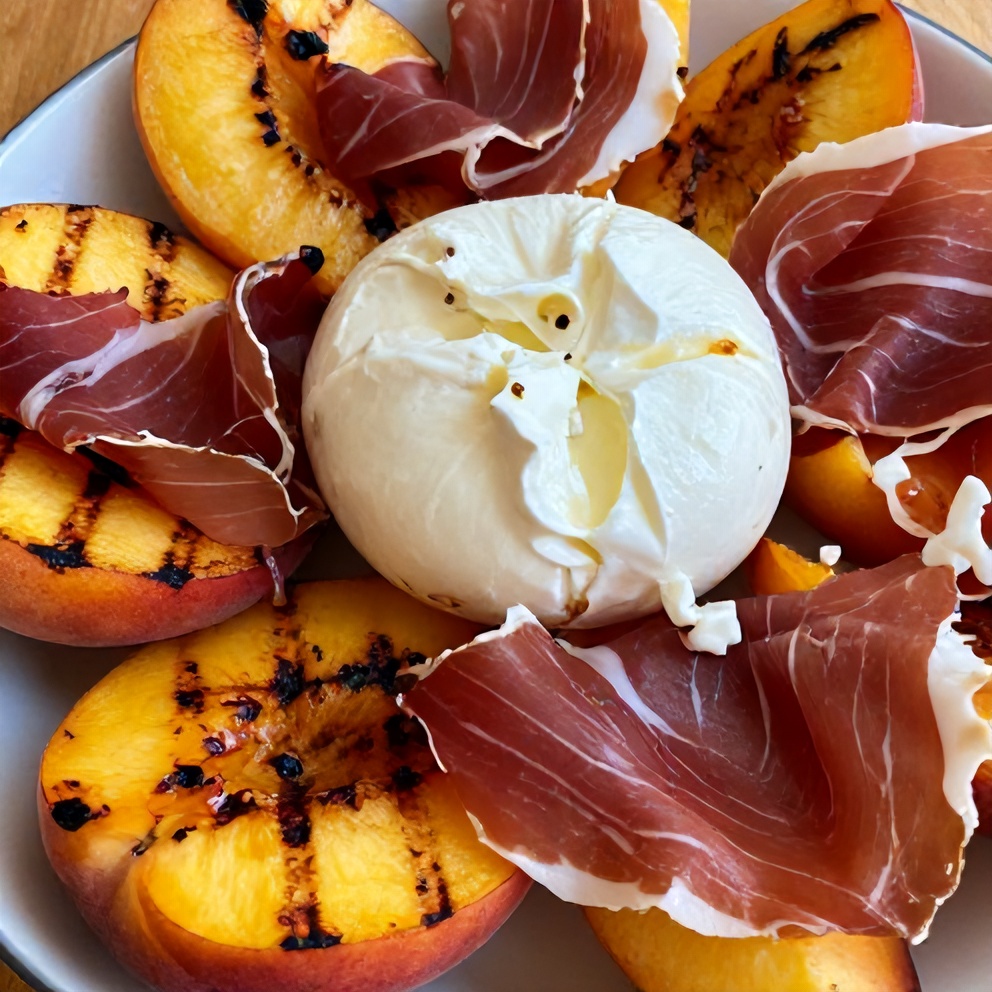 Mediterranean Grilled Peach and Prosciutto Salad