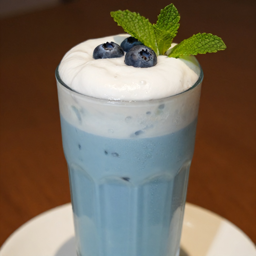 Iced Blue Tea Latte with Vanilla Cold Foam
